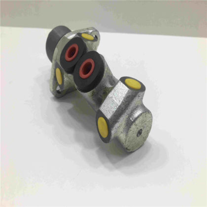 CILINDRO MESTRE DE FREIO 4 SAIDAS RENAULT MEGANE CILINDRO MESTRE DE FREIO 4 SAIDAS RENAULT MEGANE